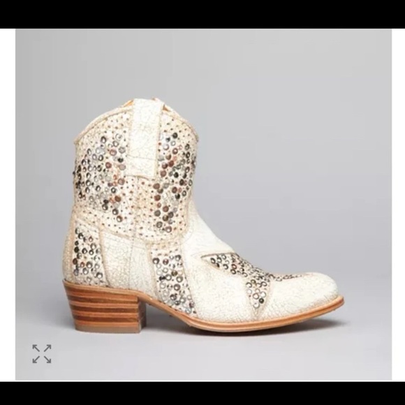 Frye "Deborah" Studded Short Boots
size 8 - Picture 3 of 12